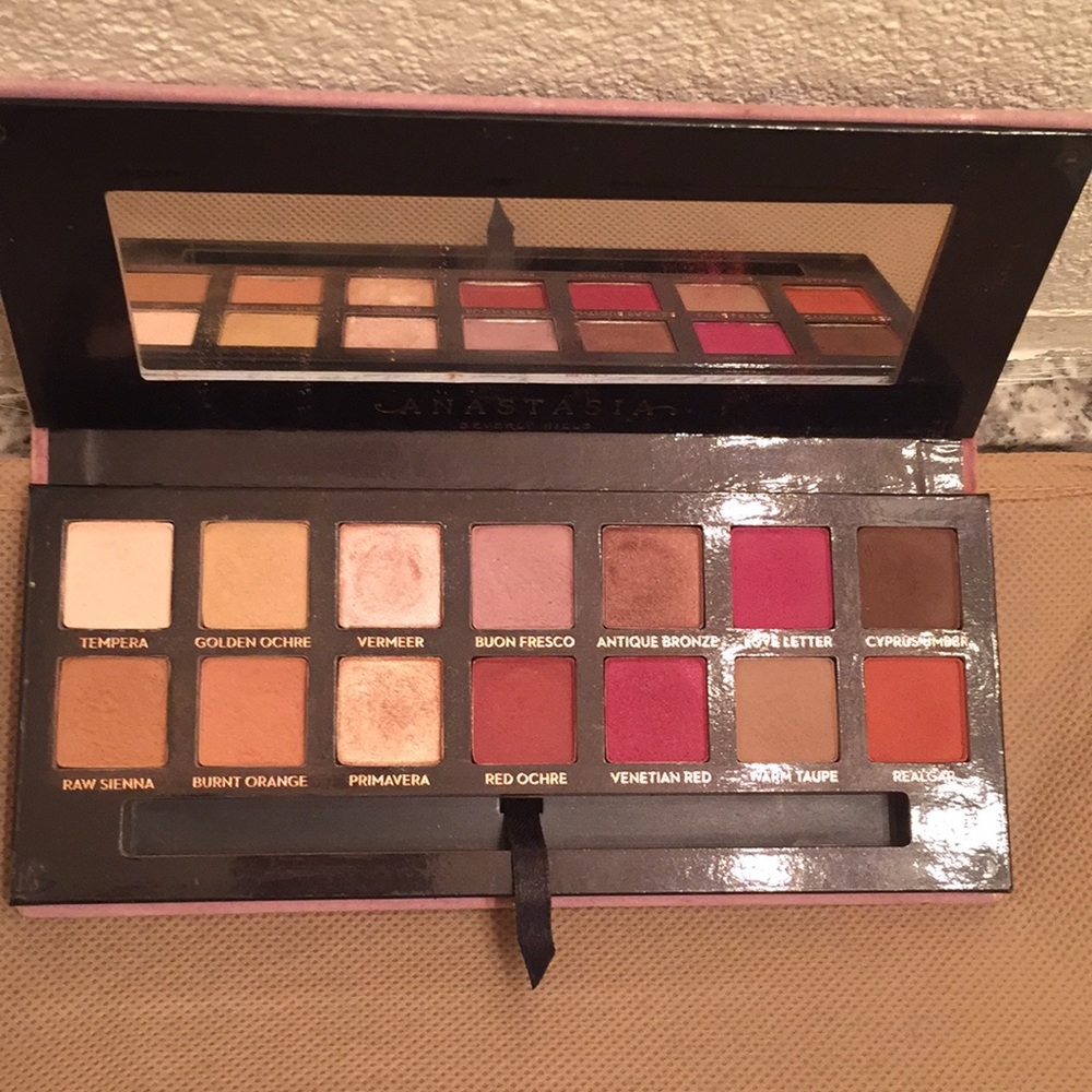Modern Renaissance ABH Palette